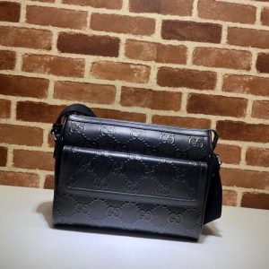 Gucci GG Embosse Messenger