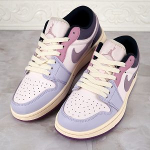 SEPATU CEWEK Nike AIR JORDAN 1 LOW PASTEL PLUM