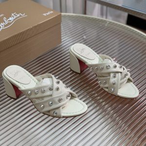 Louboutin sendal Stude Hoid PO White