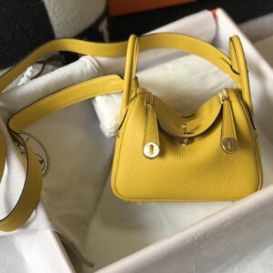 Lindy Togo Leather small longstrap sz 19 PO Yellow