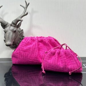 Bottega Venetta Pouch Bag sz small PO  Fuchsia