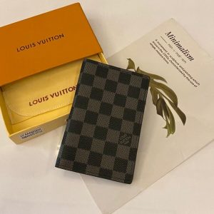 LV COVER PASSPORT Graphite