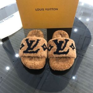 Sendal LV Fur Slippers PO Brown