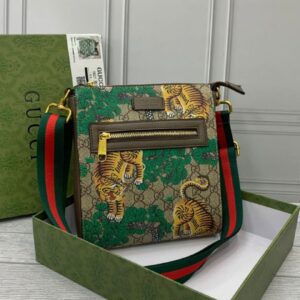 Gucci Crossbody Bag D
