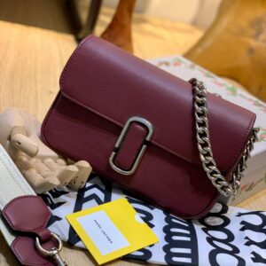 MARC JACOBS J Marc Shoulder Bag Marroon