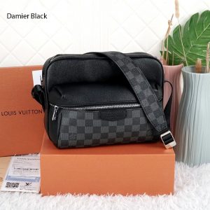 LV Outdoor Messanger Damier Black