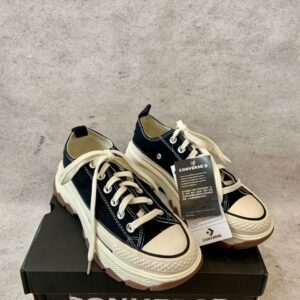 Sepatu Converse 2103 Platform Sneaker