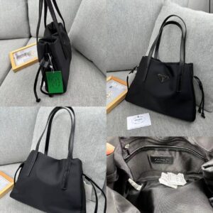 Prada Small Tote Serut