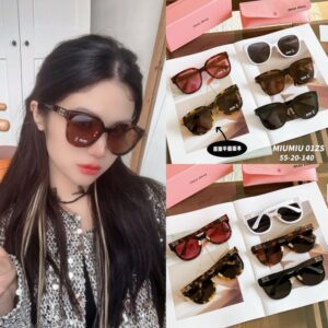 Sunglass Miu Miu VVIP Top Mirror