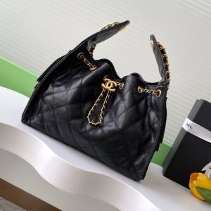 Chanel C25 Hobo Caviar Bag