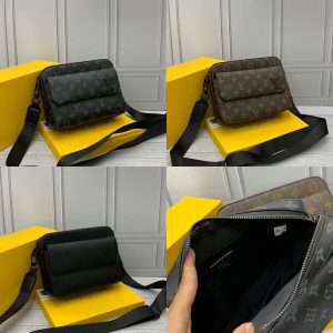 LV Sling Bag For Man 🖤