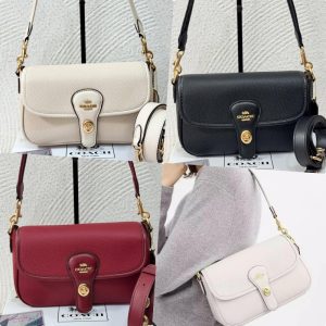 Coach Hadley Shoulder Bag 24 ♥️