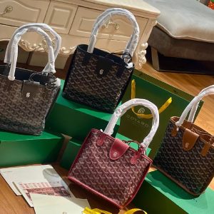 ﻿GOYARD Anjou Mini Bag