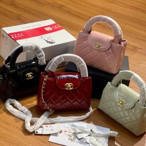 ﻿CHANEL Kelly Bag in Aged Calfskin Leather 🎀