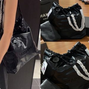 CHANEL 22 Medium Shiny Calfskin “SO BLACK” With Black Hardware Bag Genuine Leather