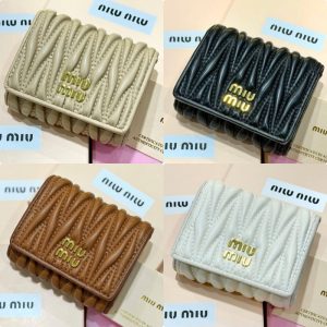 Dompet Miumiu Small GOOD QUALITY + Box 🤎