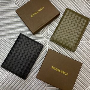 Bottega Venetta Card holder 🤎