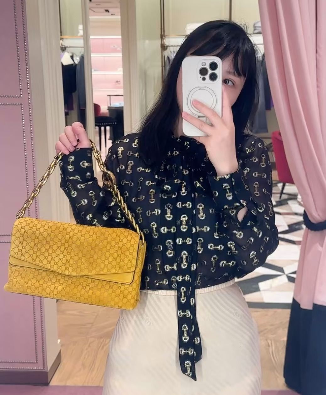 GUCCI GG Chain in Mustard Suede Leather Shoulder Bag 🤎