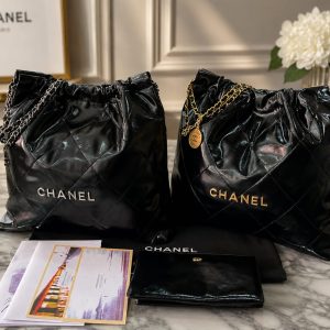 Chanel C22 Medium 🖤✨
